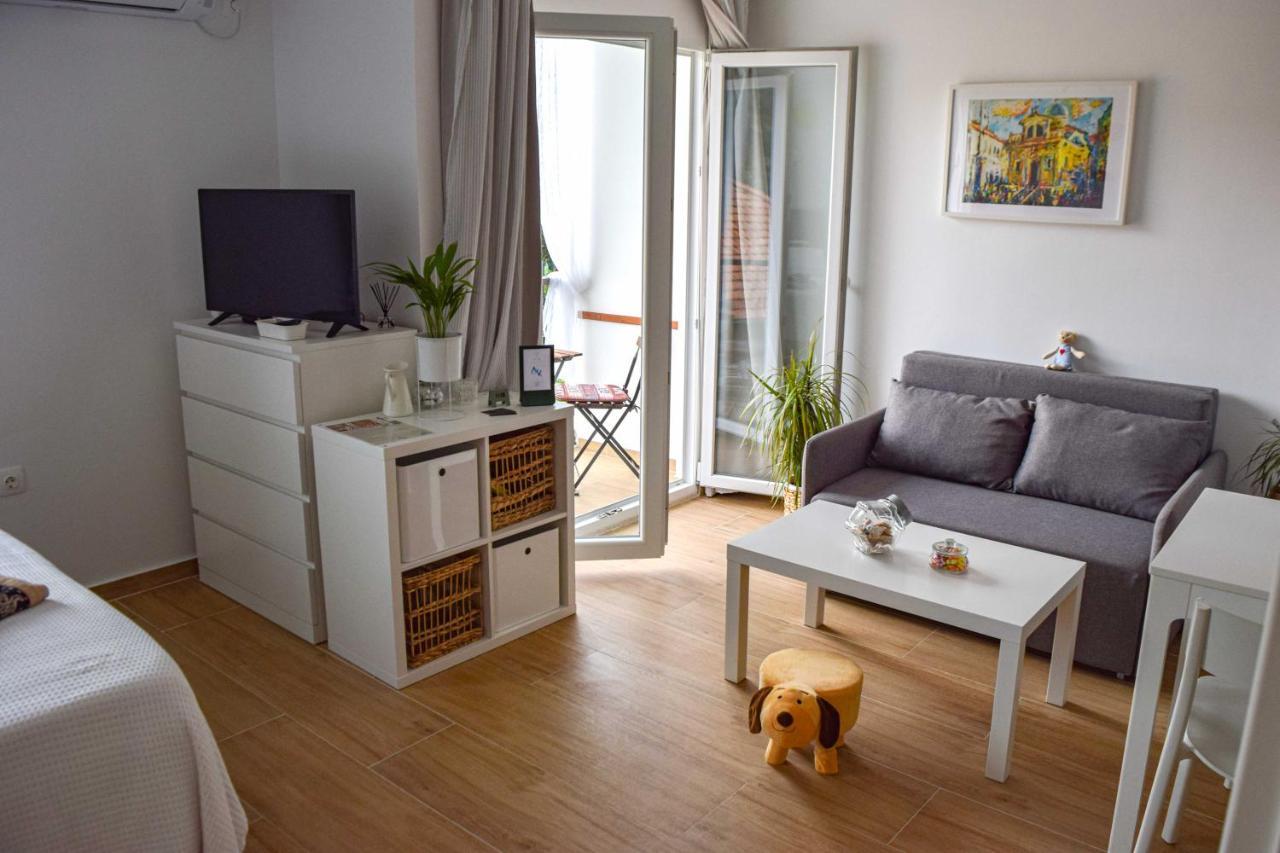Studio Apartments Anija ドゥブロブニク エクステリア 写真